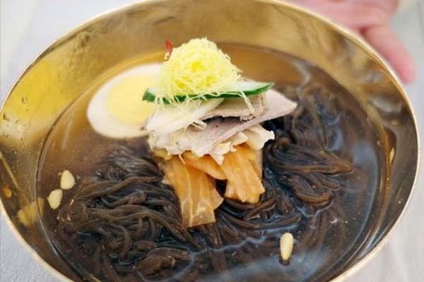 体育搭台旅游唱戏 2018六安马拉松赛宣传点赞多