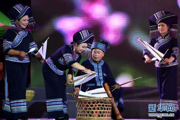 林春村举办庆“三八”系列活动