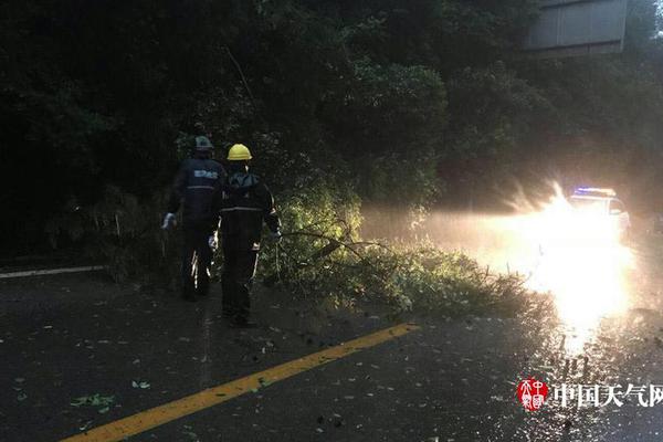 120㎡清新日式带影音室和小花园 比MUJI风更高级