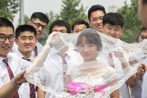 中学“桐乡市小巷子