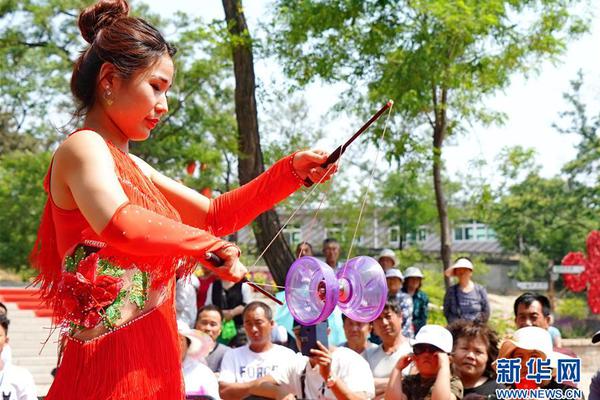  Không chỉ là một trận đấu: Văn hóa và câu chuyện đằng sau None