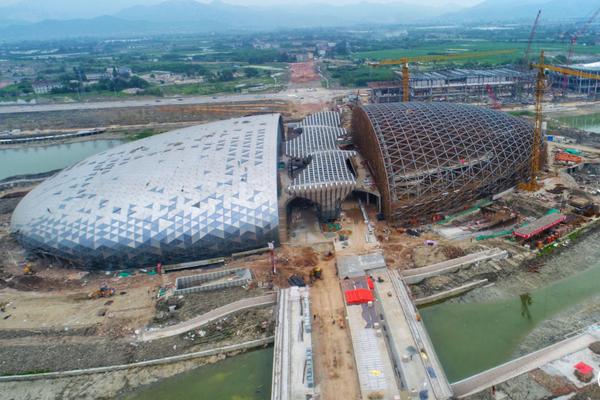 2024全台娛樂城排行大揭秘：如何在百家爭鳴中挑出真正「出金王」？ 