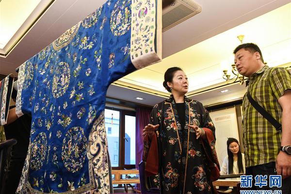 广西体操后备人才小高地幼儿基本体操冠军赛走进南宁商圈举办