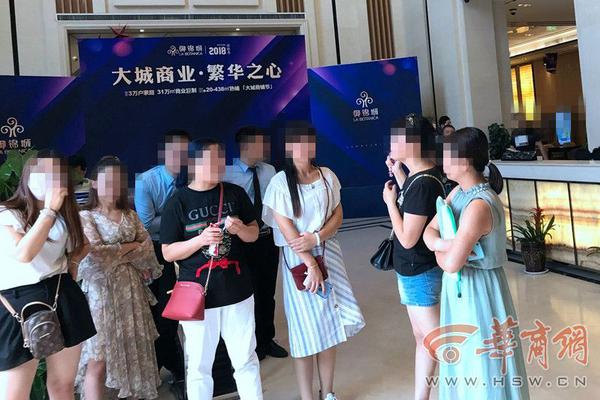 女子奔溃报警！自己养的9000块钱宠物鸡，被人偷去下锅！