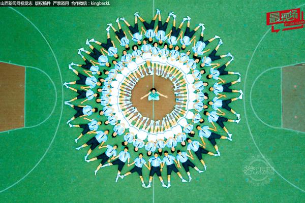 知名游资作手新一豪买近1亿，“聪明钱”也在买买买，紫光国微值不值？