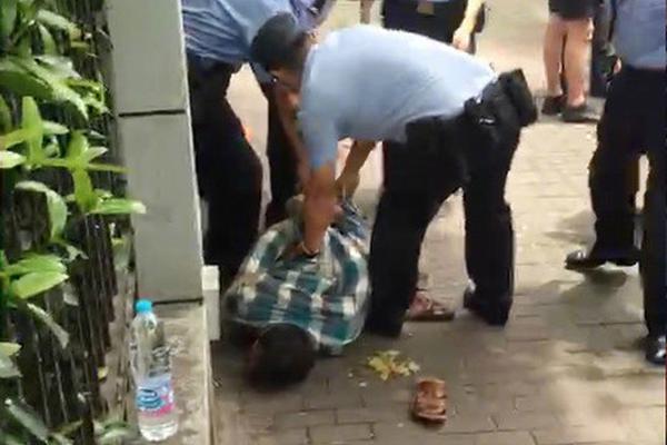 2025新澳门和香港精准正版免费的警惕虚假宣传-全面释义、解释与落实