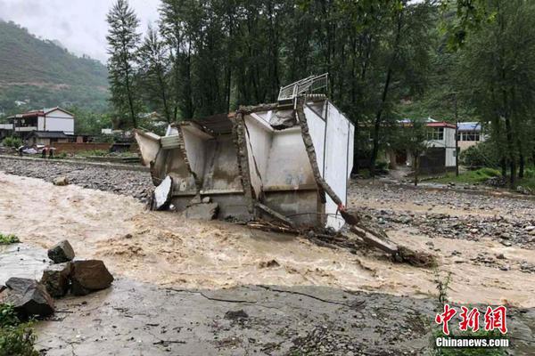 医疗“东坑体育场后面的小巷子