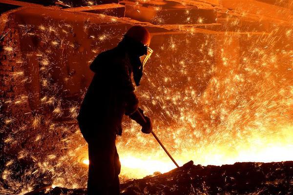 瑞士再保险中国总裁陈东辉退休在即，副总裁韩雪将临时代理相关职务