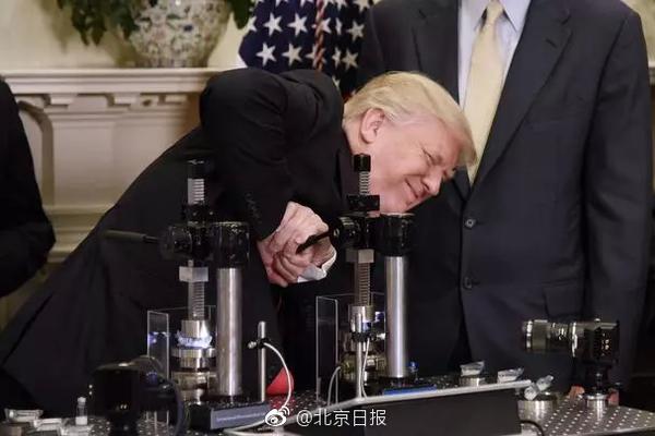 为经营者减负 为劳动者“保薪”
