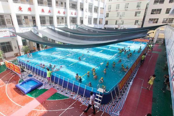 与朋友一起F1 进阶：打造专属观赛派对