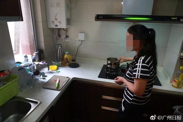 合肥市图书馆首届家庭古诗词大会落幕