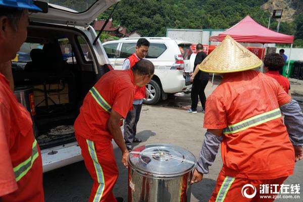 又见“股神”巴菲特：中国投资人酒会火热报名中