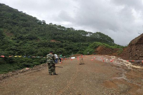 肯德基加入“价格战” 折射美餐饮业困境