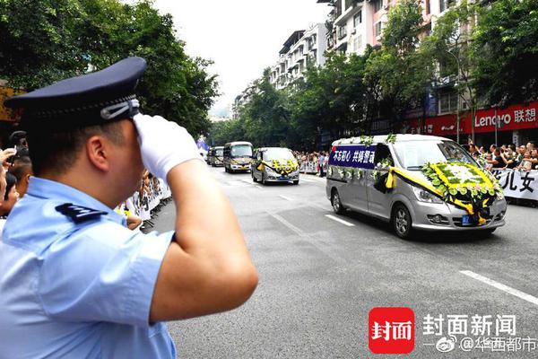 山东一景区百万年钟乳石遭破坏后偷走