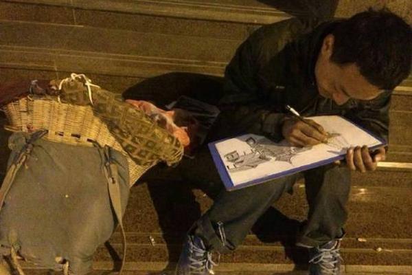 中環(huán)地底的靈魂防空洞：HK Book Centre，給所有都市異鄉(xiāng)人的文字情書 