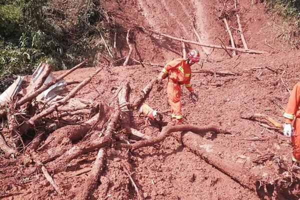 大S捞金梦彻底破碎！汪小菲以后每月只给23万，其他要求一律驳回