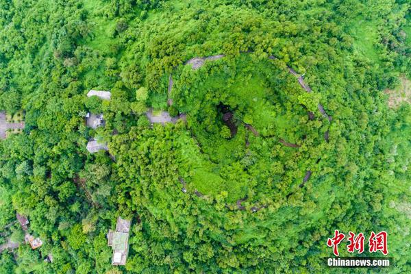 运油20空中加油机疑已完成研制 将有软硬两种加油法