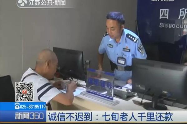 500多幅书画摄影作品展出