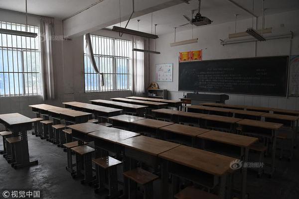 评论:卡纳瓦罗“兼职”国足主帅？利弊权衡应谨慎