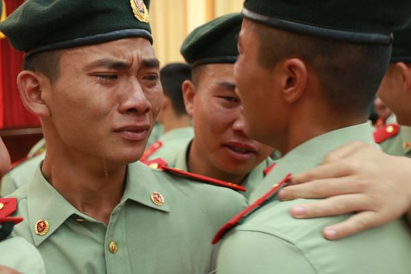 游泳世锦赛：花游再添一铜，唐钱婷50米蛙泳列第四