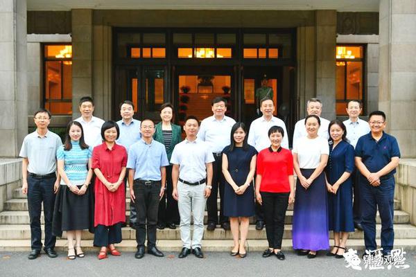 管家一肖一码100准免费资料,详细解答、解释与落实