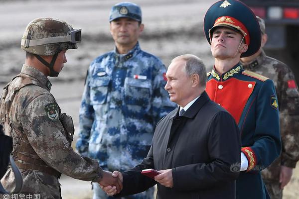 团建主持人开场白