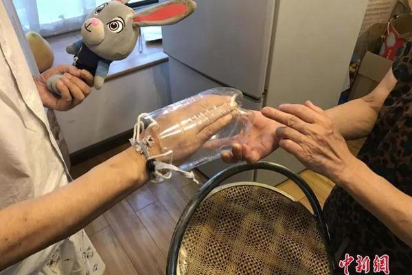 一月份我国吸收外资超一千一百亿元