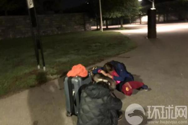 5o6宿舍早早熄灯了，探索宿舍生活、剧情介绍与在线观看