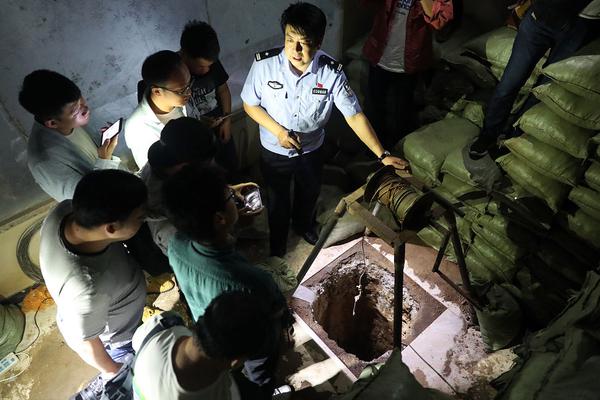 香港科大教授：年轻学子对黄仁勋热度超过梁朝伟  科学家正在成为新顶流