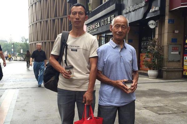 亚洲杯综合：中国两球不敌韩国 吉尔吉斯斯坦晋级