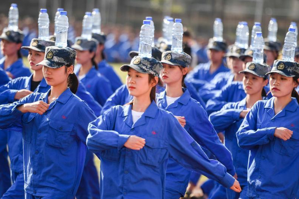 侑开始了什么梗