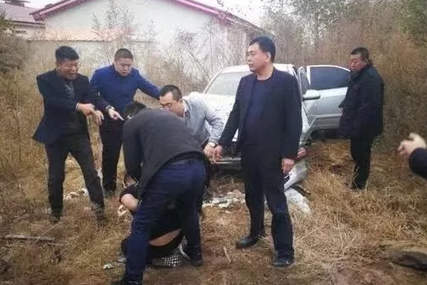 “泥人丁”的指尖传承