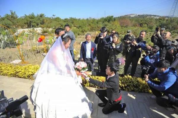 基本养老保险参保105307万人
