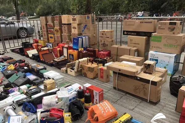 【深度】德甲 派对
�：如何在家享受沉浸式观赛体验？