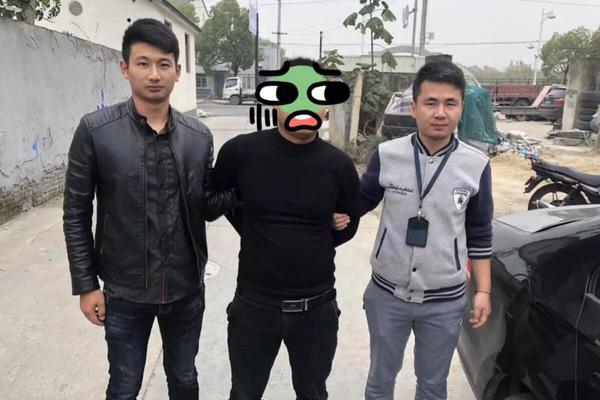 篠田ゆう，在线视频与剧情介绍