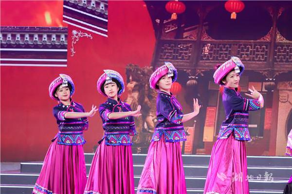 New Balance 991v2 全新配色亮相 石头岛联名平替备受瞩目