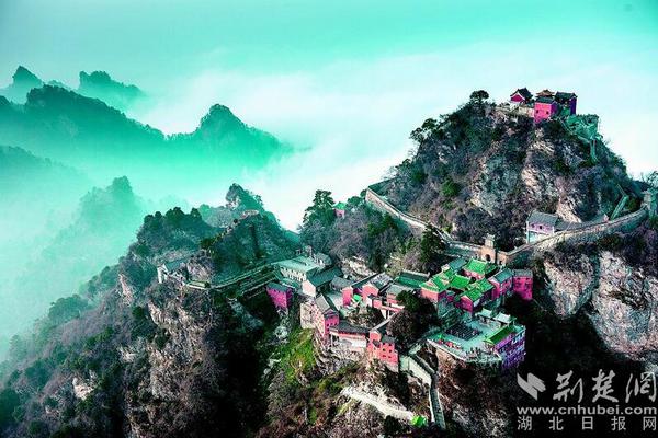 揭秘幸運密碼：六合彩結果號碼背後的夢想、統計學與城市狂熱 