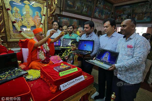 熟剩香辣蟹过夜能吃吗