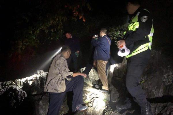 历史回顾：那些年我们一起网球比赛 设备的经典瞬间