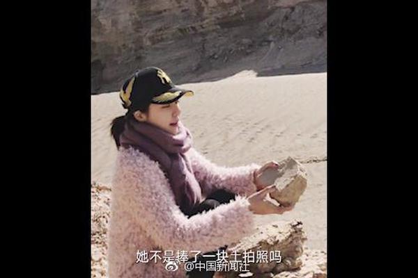 96名凤阳花鼓“小小传承人”跳起凤阳花鼓操