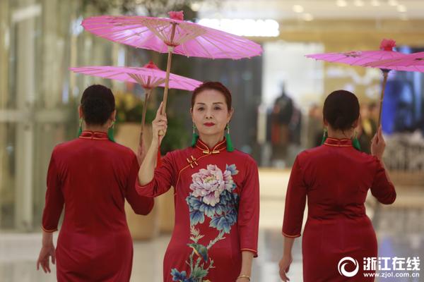 《石榴花开》获中国舞蹈“荷花奖”