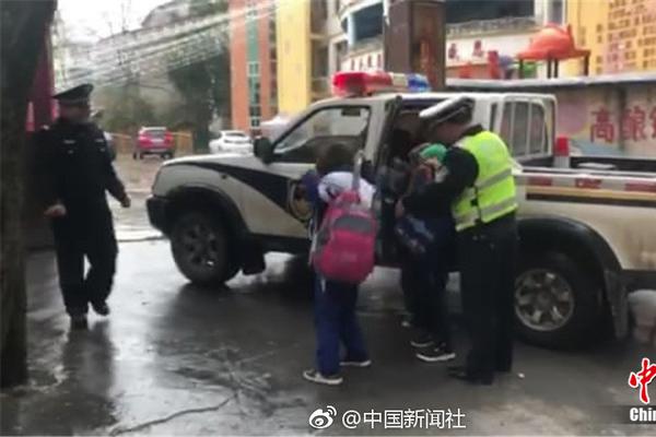 韩寒谈与吴京沈腾一起反盗版：我们是受害者联盟