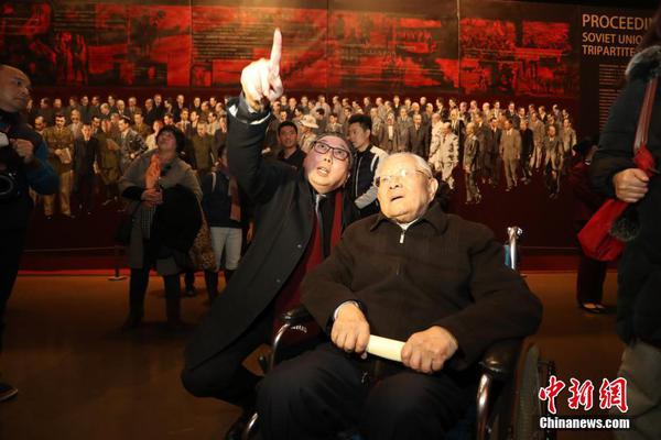 名家杜镇杰下月来肥演绎京剧《向农》