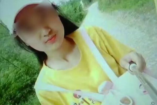 中国冰壶女队无缘世锦赛四强