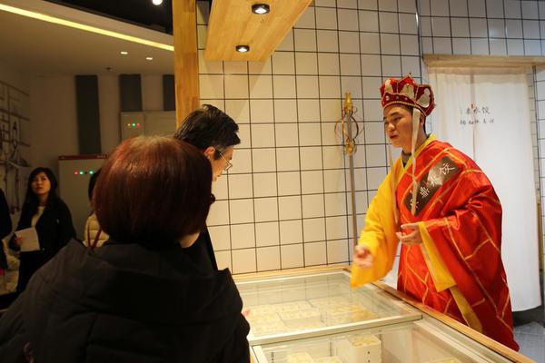 秋葵热水煮多长时间