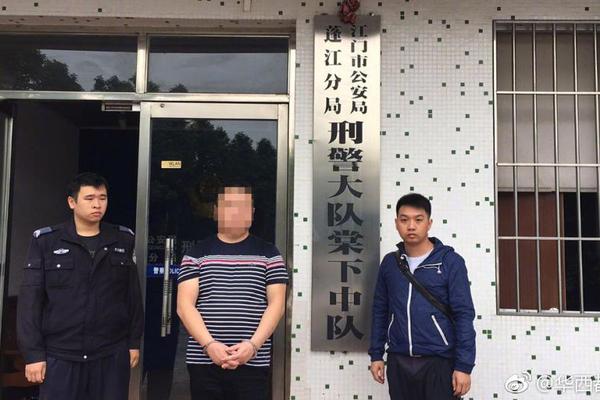女排联赛综合：同样是十连败 过程截然不同