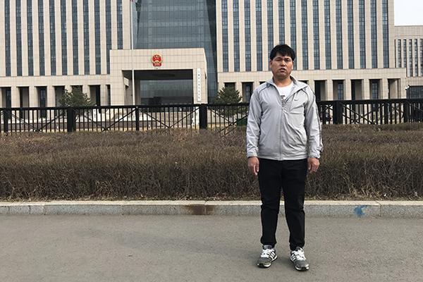 习近平总书记在深度贫困地区脱贫攻坚座谈会上的重要讲话引起强烈反响