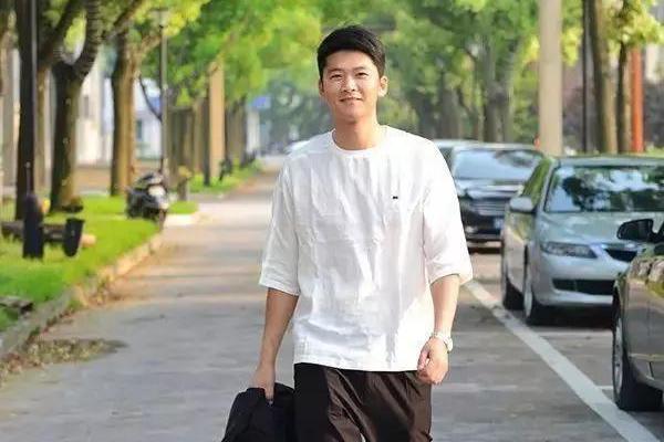 敲開那一層琥珀色的夢：Paul Lafayet，定義了城市生活裏的法式極致溫柔 