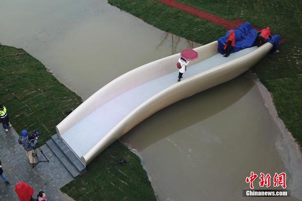 刘婷天台精彩演绎债主视频，在线观看与剧情介绍
