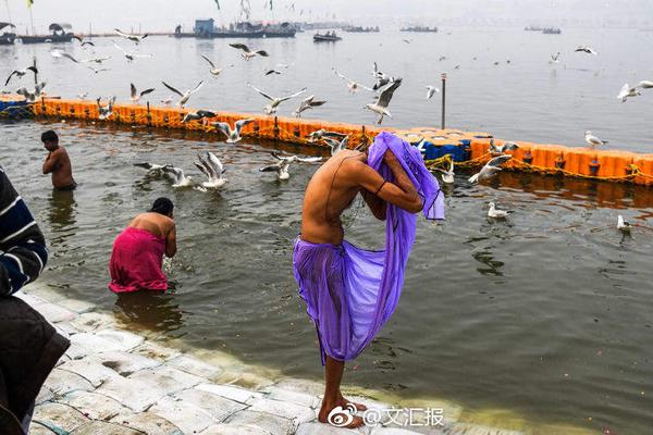 菲总统：不运走垃圾，就丢到加拿大海滩和使馆